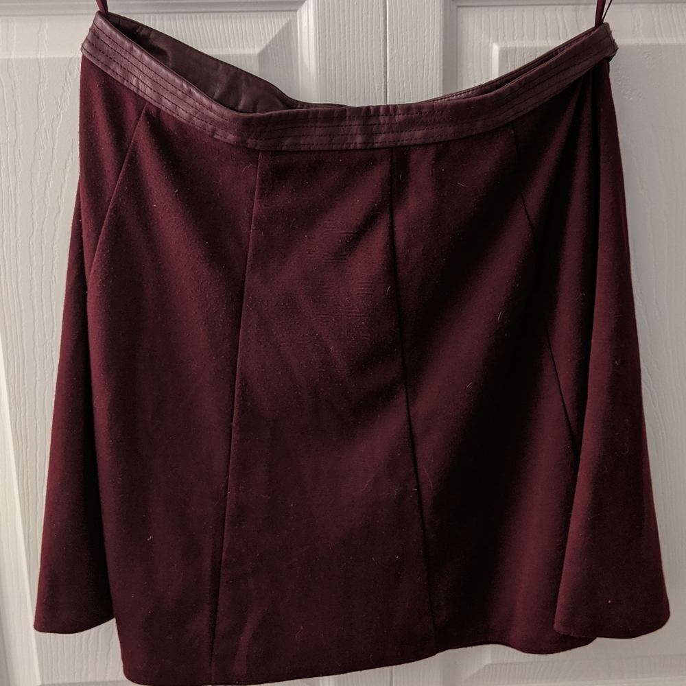 ⭐The Limited skirt faux leather trim